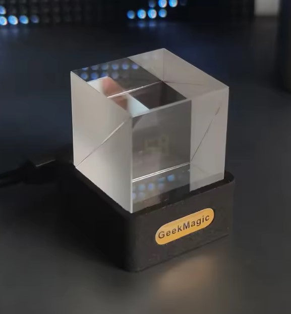 Crystal Cube Display — Bring Your Memories to Life in 3D Light